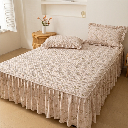 屹成家纺 2025新款水洗泡泡棉床裙三件套 花团锦簇