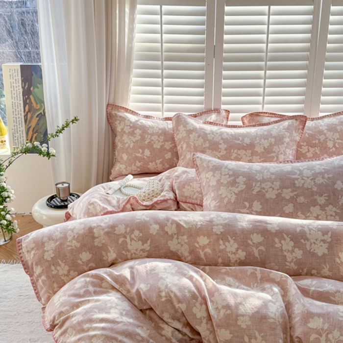 91家纺网 家纺一手货源 找家纺 金丝鸟家纺 2025新款全棉双层纱贝壳边四件套花卉系列 花影