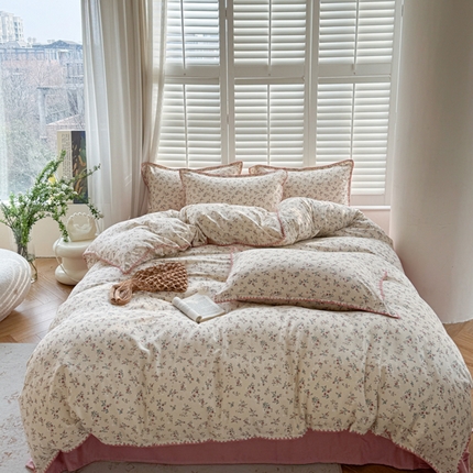 91家纺网 家纺一手货源 找家纺 （总）金丝鸟家纺 2025新款全棉双层纱贝壳边四件套花卉系列