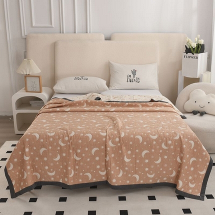 91家纺网 家纺一手货源 找家纺 萌飞 2025新款a类全棉三层纱多功能毛巾被盖毯床单夏被空调被 星月粉