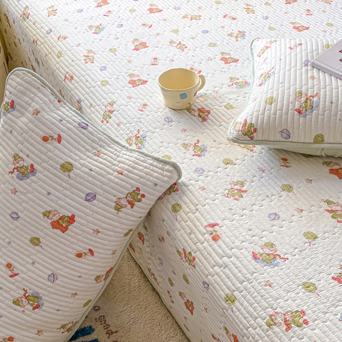 91家纺网 家纺一手货源 找家纺 857家居 2025新款针织双层纱床盖三件套 绿野仙踪