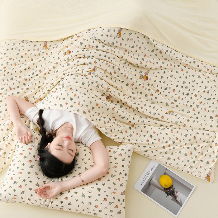 91家纺网 家纺一手货源 找家纺 圣楚 2025新款优雅凉感丝夏被 幸福生活