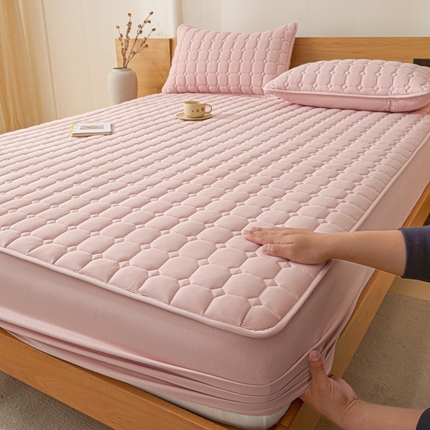 91家纺网 家纺一手货源 找家纺 （总）居眠 2025新款A类夹棉纯色床笠幸运格系列