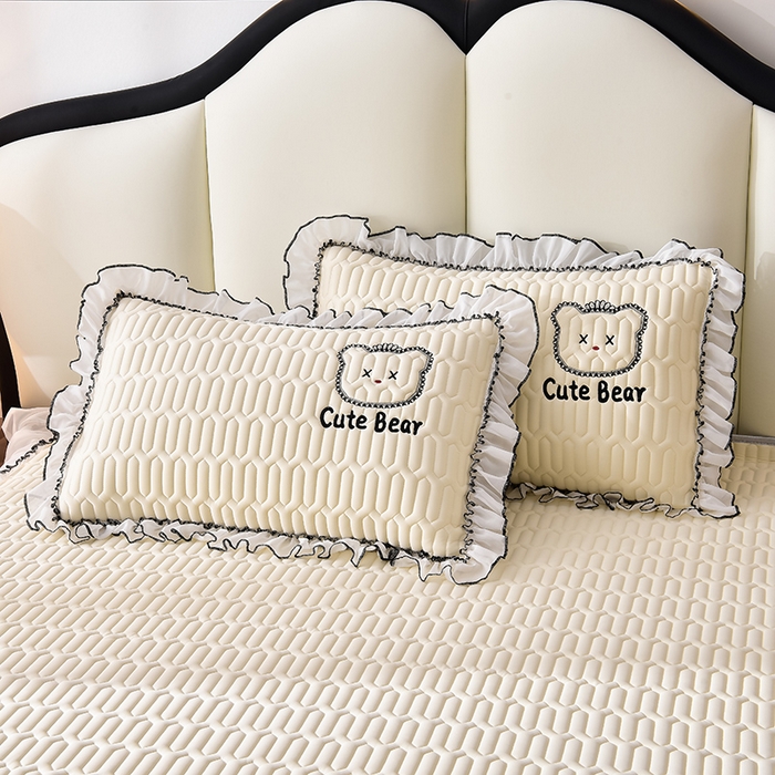 91家纺网 家纺一手货源 找家纺 炫拼家纺 2025新款coco熊床裙款乳胶凉席 coco熊-玉石白