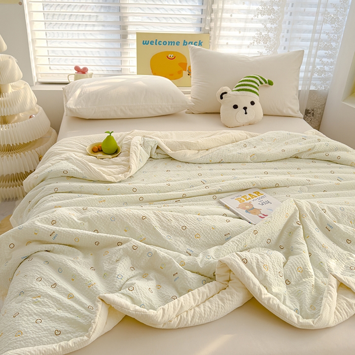 91家纺网 家纺一手货源 找家纺 2025新款A类印花泡泡纱大豆夏凉被被子被芯 爱心