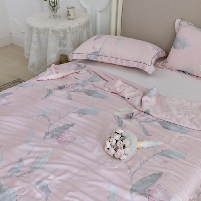 91家纺网 家纺一手货源 找家纺 棉生活家纺 2025新款春夏莫代尔天丝夏被 若兮粉