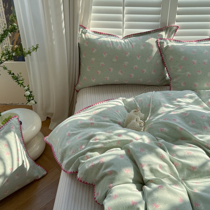 91家纺网 家纺一手货源 找家纺 金丝鸟家纺 2025新款全棉双层纱贝壳边四件套花卉系列 绿色蝴蝶结