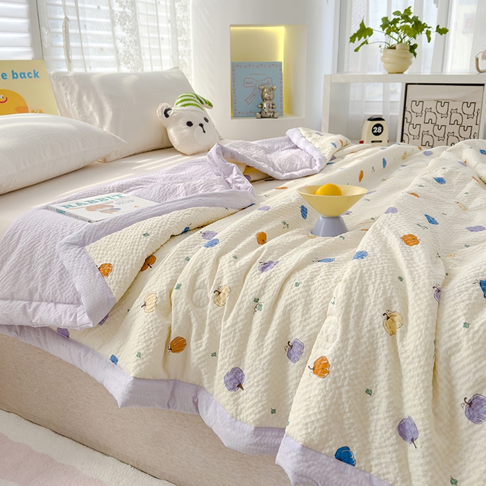 91家纺网 家纺一手货源 找家纺 2025新款A类印花泡泡纱大豆夏凉被被子被芯 七彩南瓜