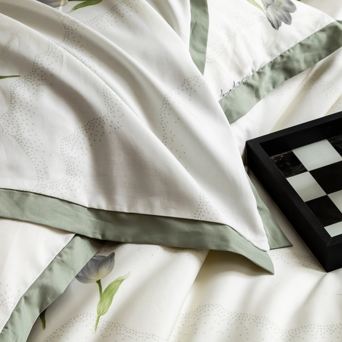 91家纺网 家纺一手货源 找家纺 金奇达2025新款【曼妙庄园】-轻氧水光天丝棉四件套（标准号全网控价（折后券后）不低于268） 玫瑰花语-森绿