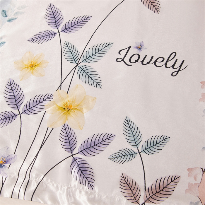 91家纺网 家纺一手货源 找家纺 梦舒羽 2025新款可水洗冰丝卡通枕套宿舍48x74cm单人凉爽枕头套 花曳