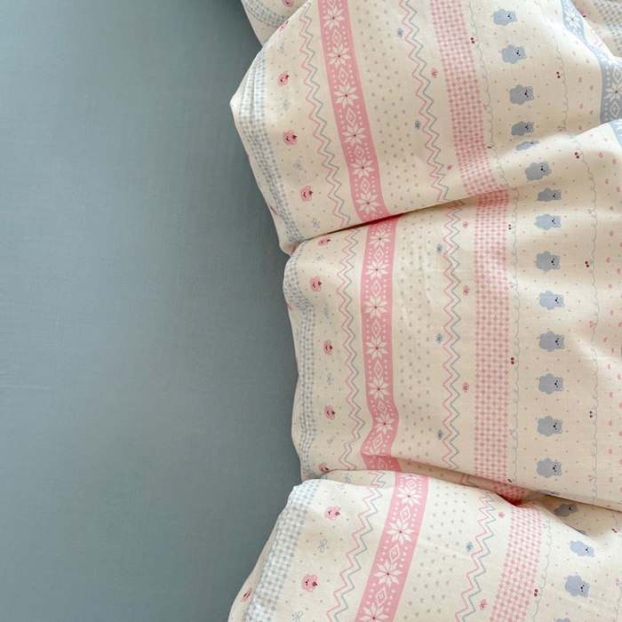 91家纺网 家纺一手货源 找家纺 塞纳 2026新款.全棉有氧双层纱四件套-场景二-觅可-粉