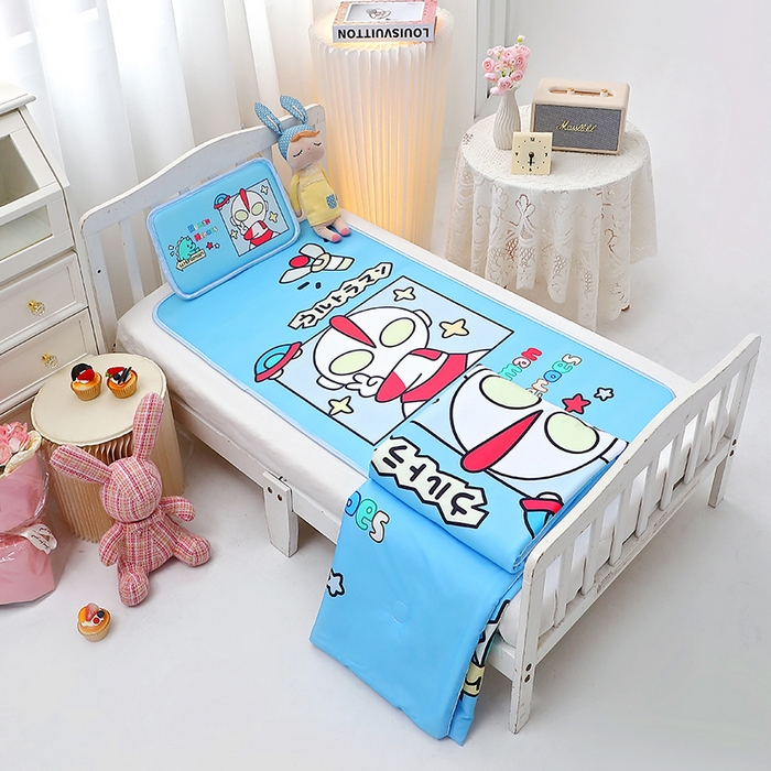 91家纺网 家纺一手货源 找家纺 八零年代 2025新品云柔牛奶丝儿童凉席套件凹凸曼