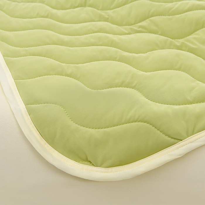 91家纺网 家纺一手货源 找家纺 圣楚 2025新款梦境凉感丝夏凉被 果绿-奶黄