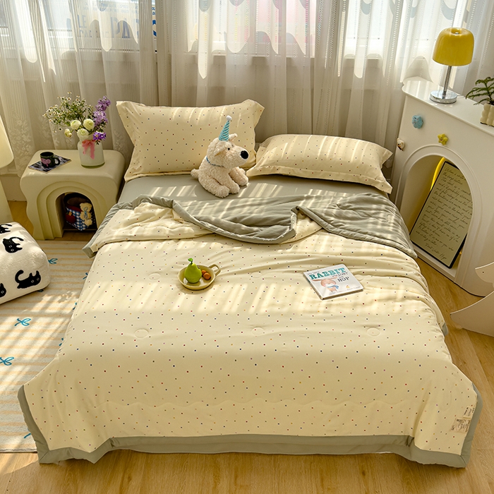 91家纺网 家纺一手货源 找家纺 芯恋家居 2025新款针织棉双层纱夏被夏被四件套 彩色波点