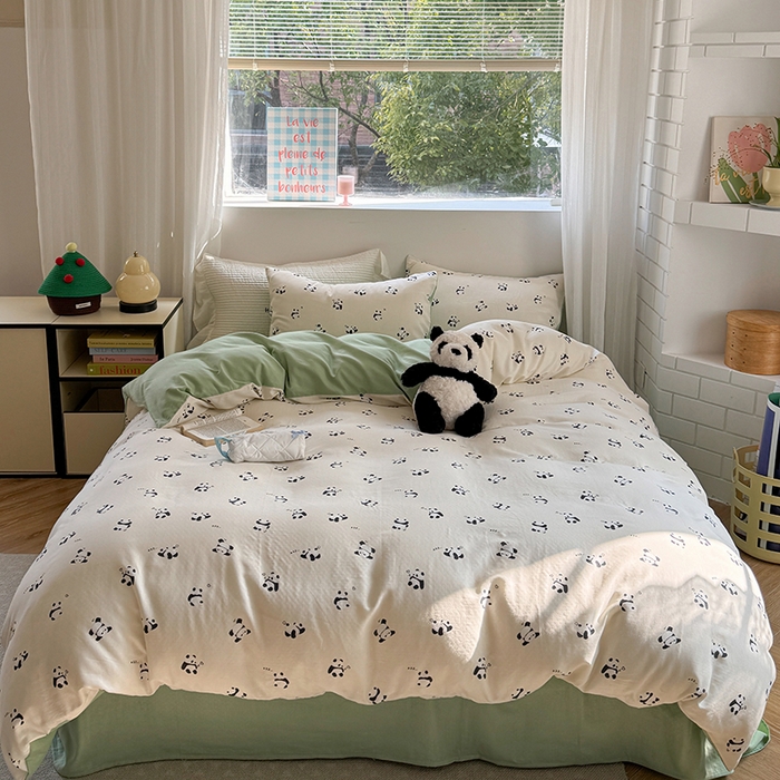 91家纺网 家纺一手货源 找家纺 2025新款全棉有氧双层纱四件套-卡通系列 熊猫仔仔