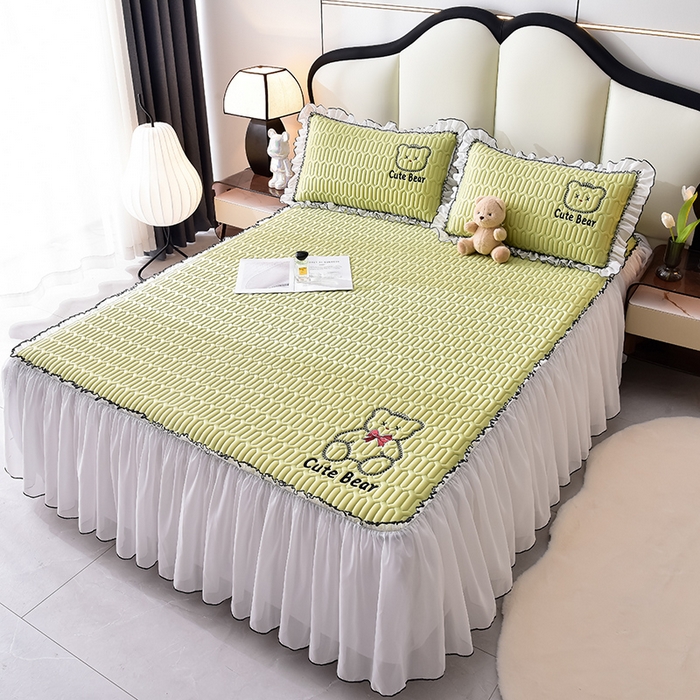 91家纺网 家纺一手货源 找家纺 炫拼家纺 2025新款coco熊床裙款乳胶凉席 coco熊-仙草绿