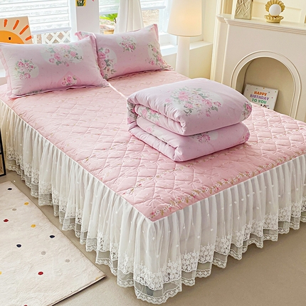 提花大世界 2025直播爆款全棉活性印花夹棉床盖床裙花边四件套 漫步花香