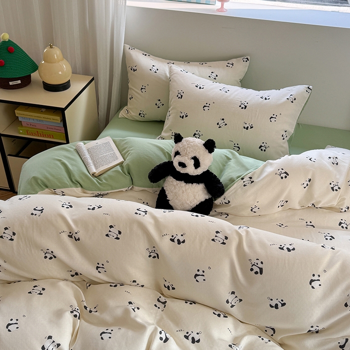91家纺网 家纺一手货源 找家纺 2025新款全棉有氧双层纱四件套-卡通系列 熊猫仔仔
