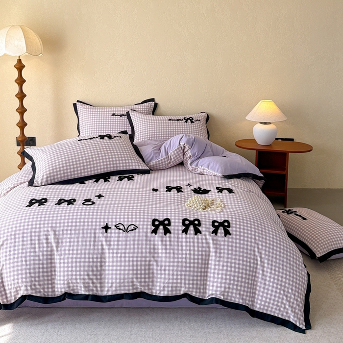 91家纺网 家纺一手货源 找家纺 米可2025新款水洗棉绣花花边款四件套 蝴蝶结-紫