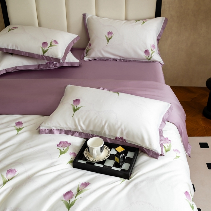 91家纺网 家纺一手货源 找家纺 金奇达2025新款【曼妙庄园】-轻氧水光天丝棉四件套（标准号全网控价（折后券后）不低于268） 玫瑰花语-魅紫