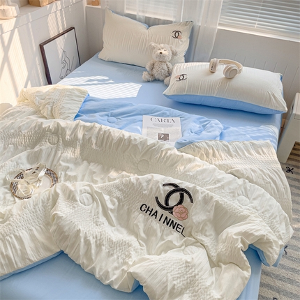 91家纺网 家纺一手货源 找家纺 （总）灰鲸 2025新款泡泡纱艾丽莎刺绣夏被四件套系列