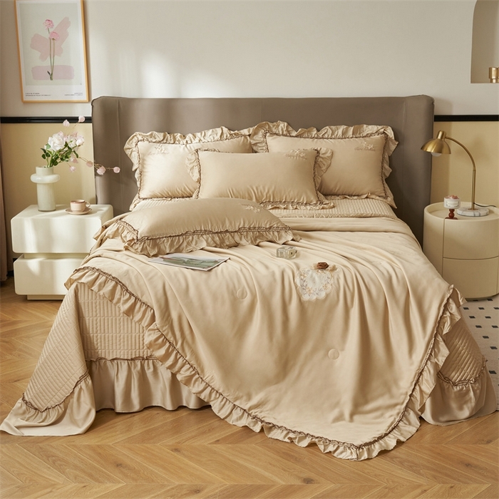 91家纺网 家纺一手货源 找家纺 恒爱家纺  2025新款莫代尔柔情似水多功能夏被床盖四件套			 			 梦幻金