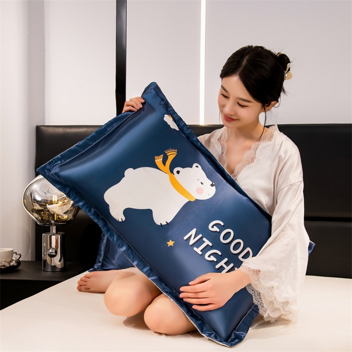 91家纺网 家纺一手货源 找家纺 梦舒羽 2025新款可水洗冰丝卡通枕套宿舍48x74cm单人凉爽枕头套 北极熊