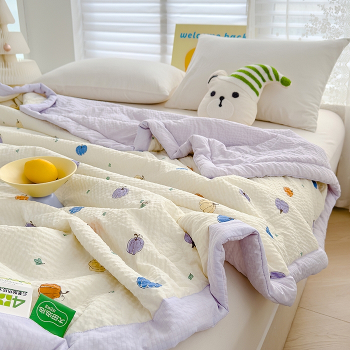 91家纺网 家纺一手货源 找家纺 2025新款A类印花泡泡纱大豆夏凉被被子被芯 七彩南瓜