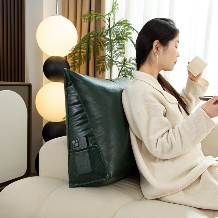 91家纺网 家纺一手货源 找家纺 沐沐家纺 2026新品油蜡皮靠背 墨绿色