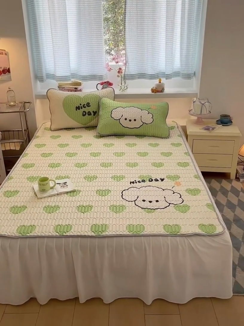 91家纺网 家纺一手货源 找家纺 川悦生活 2025新款大阪凉感丝凉席 薄荷小汪