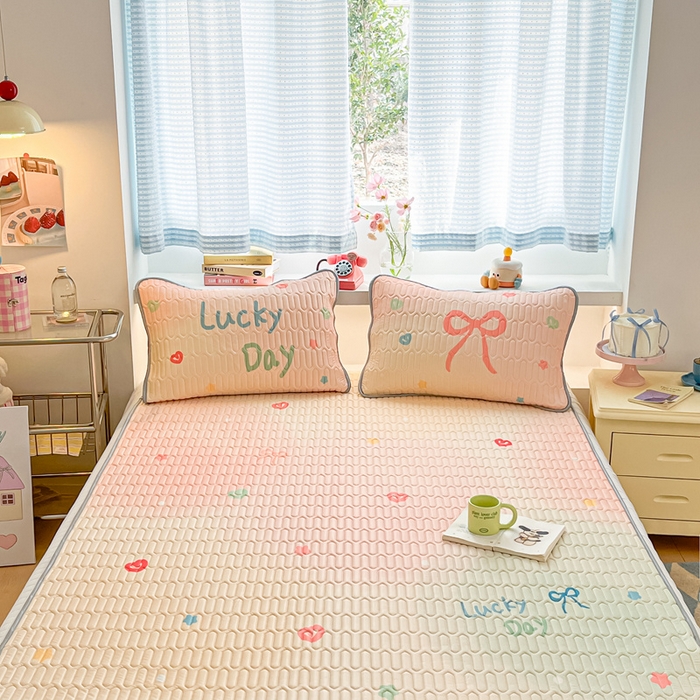 91家纺网 家纺一手货源 找家纺 川悦生活 2025新款大阪凉感丝凉席 香草夏日