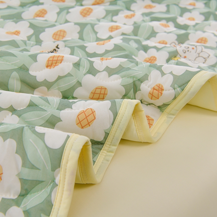 91家纺网 家纺一手货源 找家纺 圣楚 2025新款梦境凉感丝夏凉被 a静享美梦