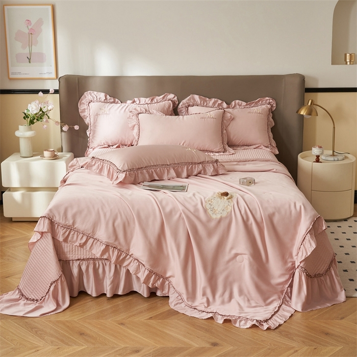 91家纺网 家纺一手货源 找家纺 恒爱家纺  2025新款莫代尔柔情似水多功能夏被床盖四件套			 			 浅豆沙