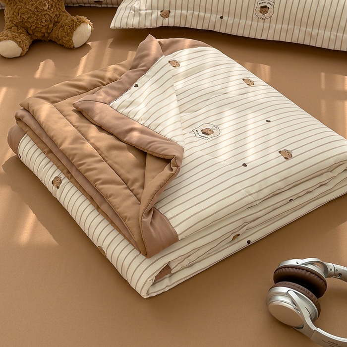 91家纺网 家纺一手货源 找家纺 芯恋家居 2025新款针织棉双层纱夏被夏被四件套 波比熊