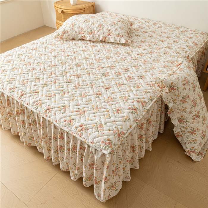 91家纺网 家纺一手货源 找家纺 屹成家纺 2025新款水洗泡泡棉床裙 繁花似锦