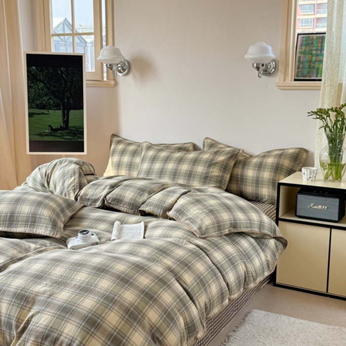 91家纺网 家纺一手货源 找家纺 金丝鸟家纺 2025新款全棉双层纱贝壳边四件套格子系列 轨迹绿格