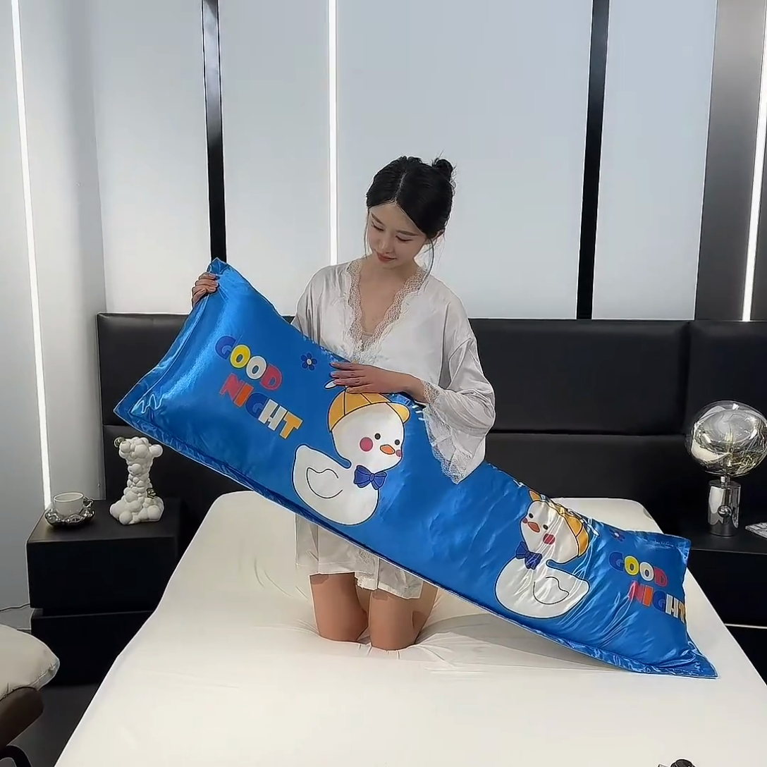 91家纺网 家纺一手货源 找家纺 梦舒羽 2025新款可水洗冰丝双人枕套凉爽情侣枕头套枕芯套 萌小鸭