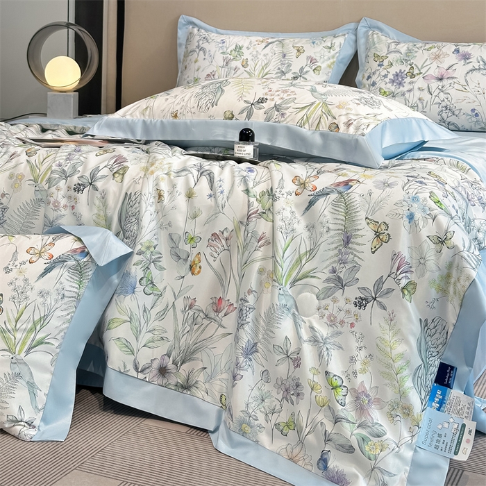 91家纺网 家纺一手货源 找家纺 笙意家纺 2025新款水洗冰丝数码印花拼角宽边夏被 七彩福蝶