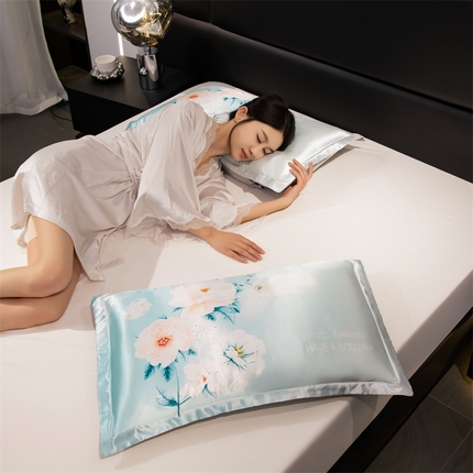 圣比熊 2025新款可水洗冰丝卡通枕套宿舍48x74cm单人凉爽枕头套 花语