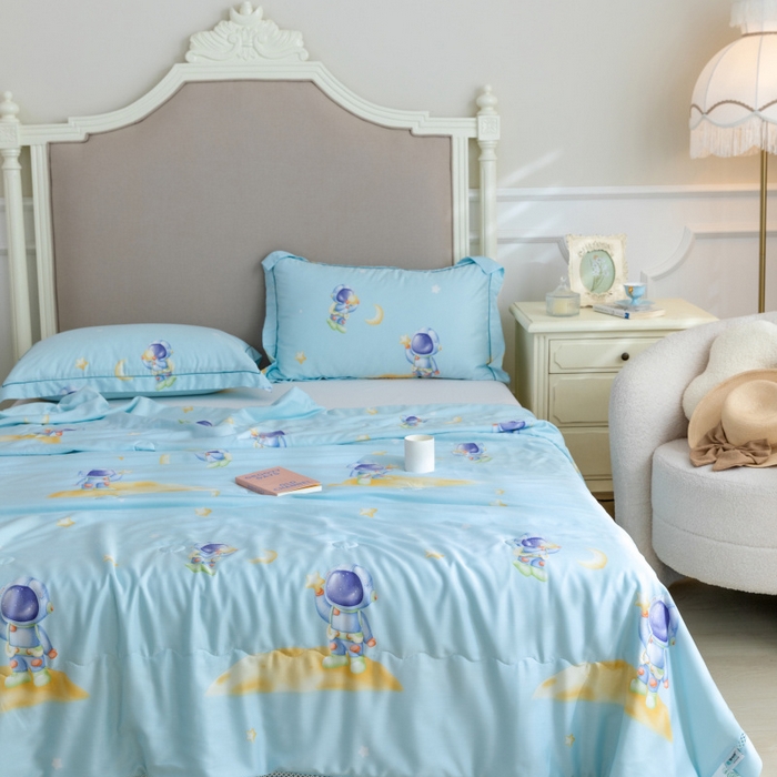 91家纺网 家纺一手货源 找家纺 棉生活家纺 2025新款春夏莫代尔天丝夏被 太空遨游绿