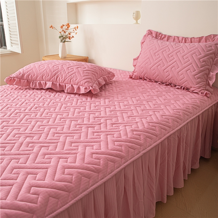 91家纺网 家纺一手货源 找家纺 屹成家纺 2025新款水洗泡泡棉床裙 藕豆沙