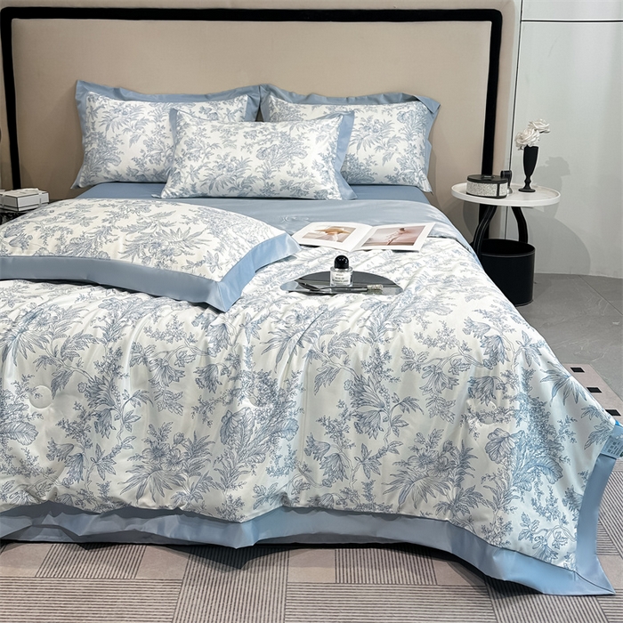 91家纺网 家纺一手货源 找家纺 笙意家纺 2025新款水洗冰丝数码印花拼角宽边夏被 初语