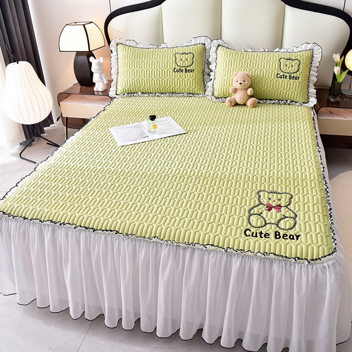 91家纺网 家纺一手货源 找家纺 炫拼家纺 2025新款coco熊床裙款乳胶凉席 coco熊-仙草绿