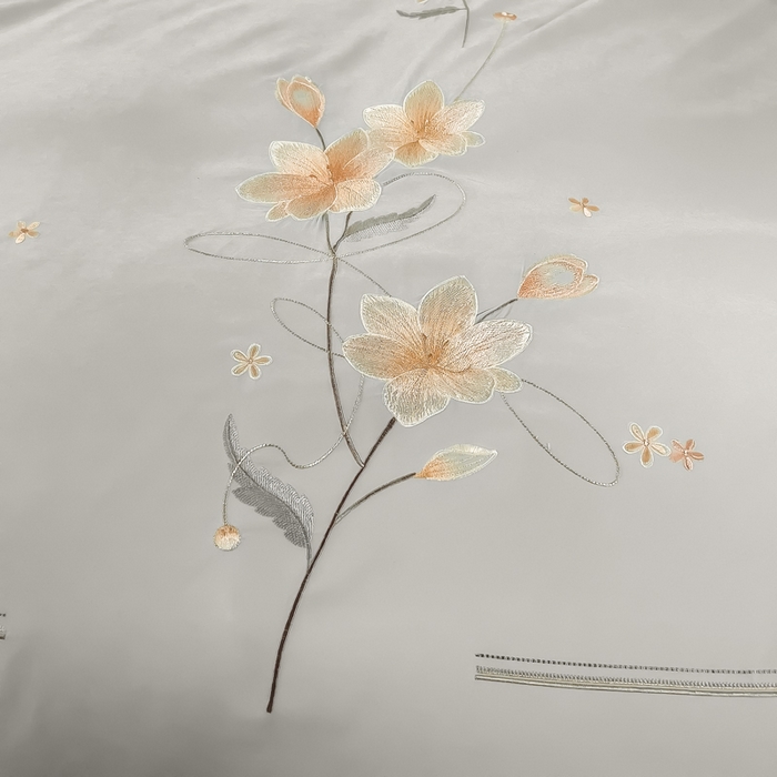 91家纺网 家纺一手货源 找家纺 曲之慕 2025新品四季款高端刺绣四件套简约可水洗轻奢纯色刺绣四件套 流光都市灰