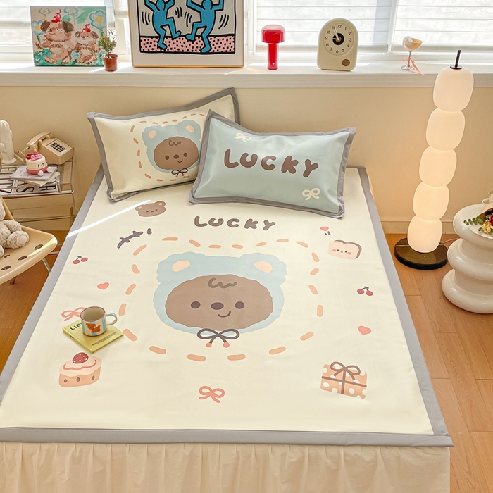 91家纺网 家纺一手货源 找家纺 川悦生活 2025新款大版凉感冰丝席三件套 豆宝小熊