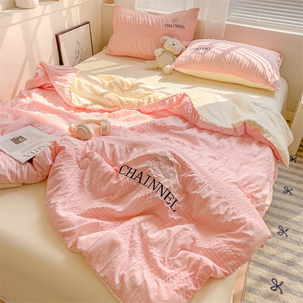 灰鲸 2025新款泡泡纱南笙刺绣夏被四件套系列 泡泡纱南笙-樱花粉+奶油黄