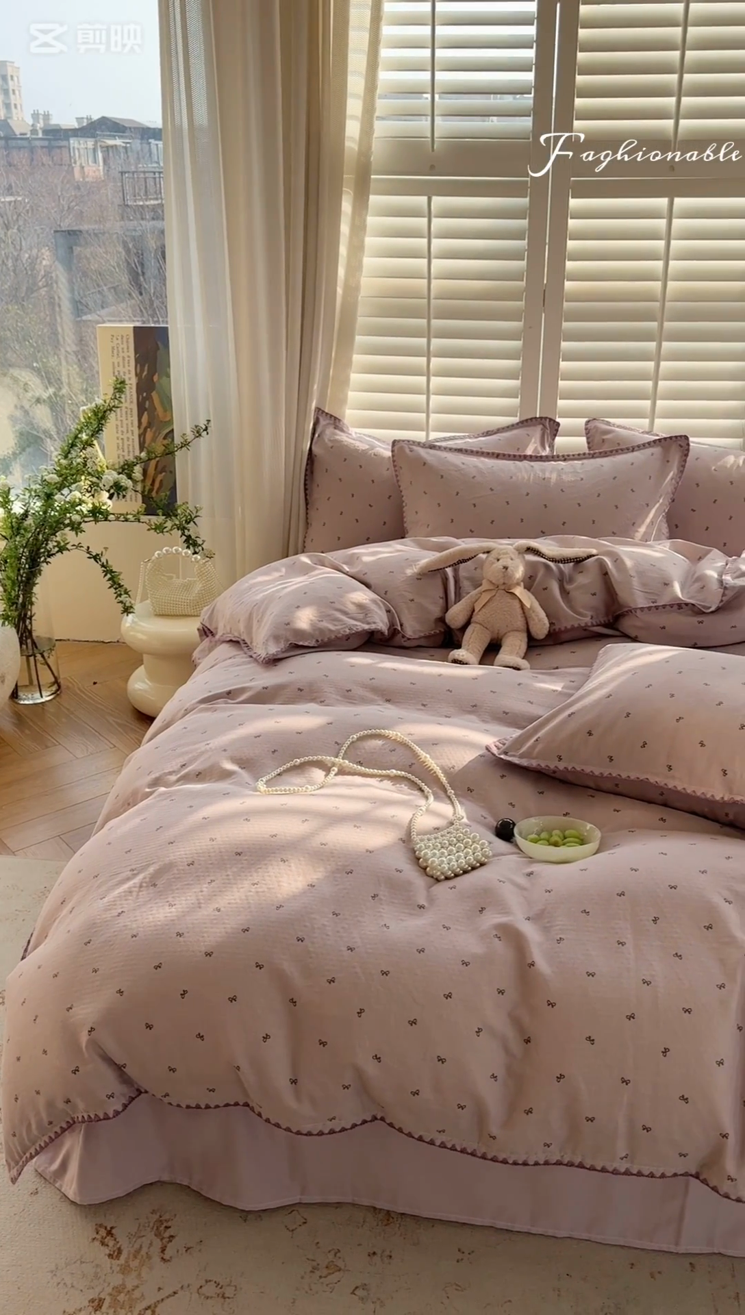 91家纺网 家纺一手货源 找家纺 金丝鸟家纺 2025新款全棉双层纱贝壳边四件套花卉系列 密语小结