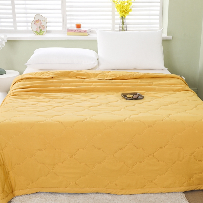 91家纺网 家纺一手货源 找家纺 太阳树家纺 2025水洗棉夏被夏凉被空调被超声波压花礼品直播供应链引流爆款 黄色