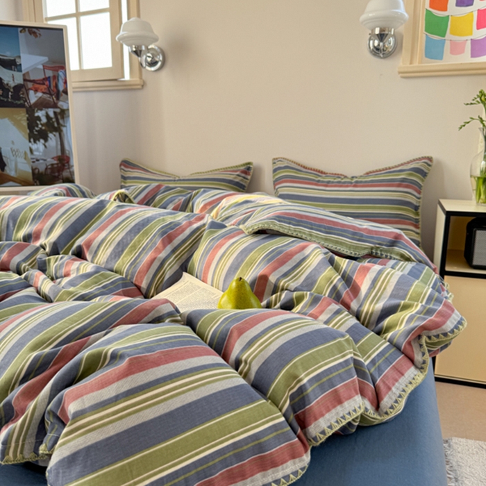 91家纺网 家纺一手货源 找家纺 金丝鸟家纺 2025新款全棉双层纱贝壳边四件套格子系列 塔思琦