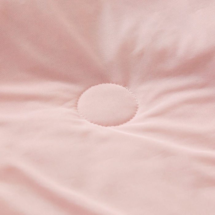 91家纺网 家纺一手货源 找家纺 居易简 2025新款夏被空调被A类云母氨纶凉感丝夏凉被（可供外贸跨境）  梦幻粉+山灰